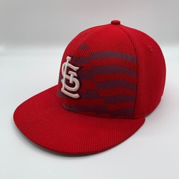 St Louis Cardinals MLB Red New Era 59Fifty Memorial Day Fitted Hat Mens 7 1/8 - Picture 1 of 5